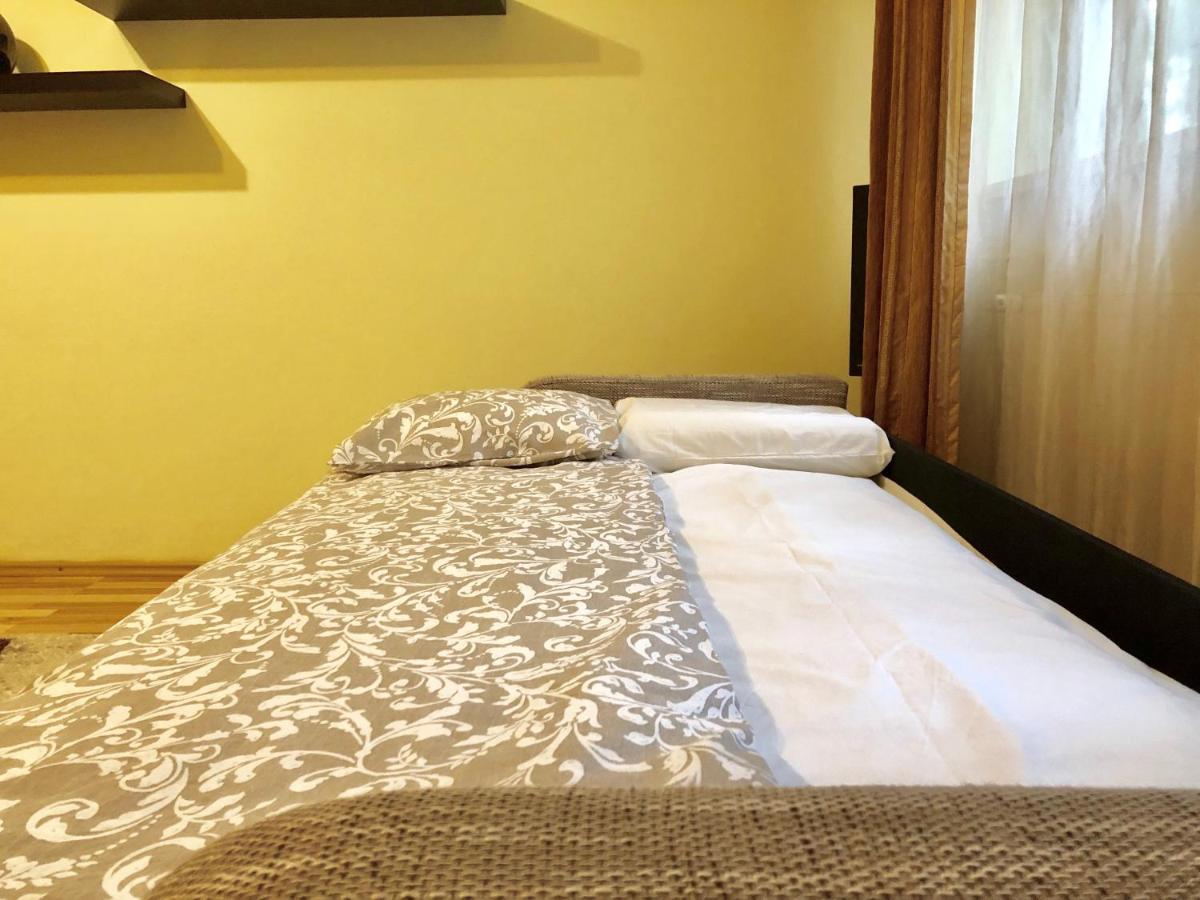 Cozy And Clean Apartment, Near National Arena Bucharest